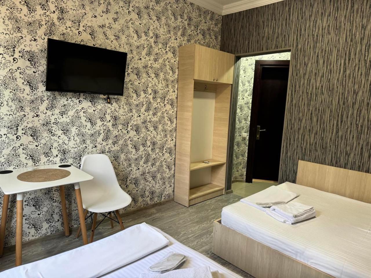 Hotel Skib Tbilisi Exterior photo